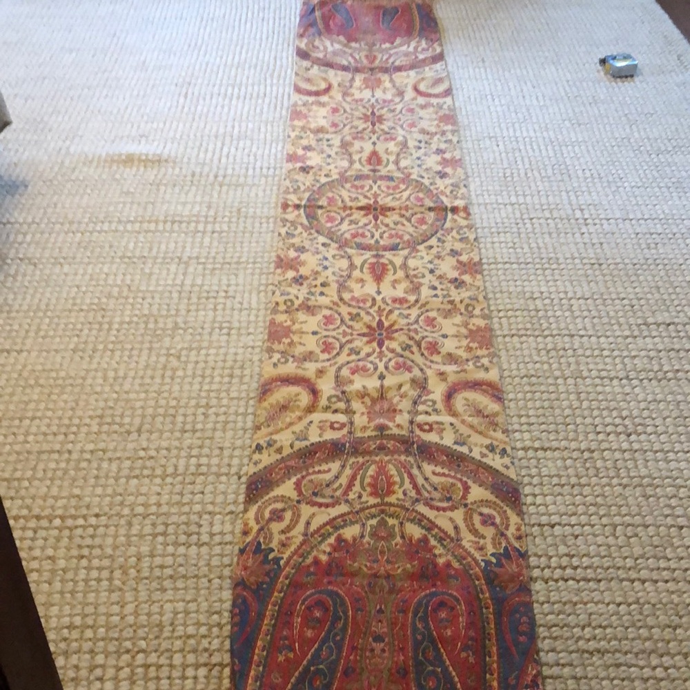 Pottery Barn Table runner